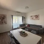 Ozana Appartement *