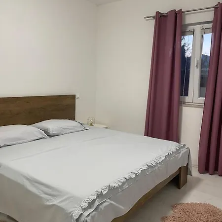 Ozana Apartment *