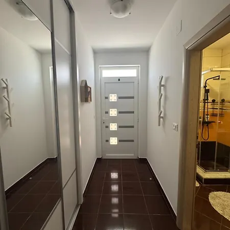 Ozana Apartment *