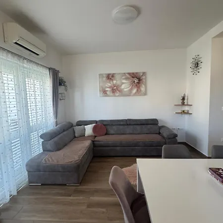 Ozana